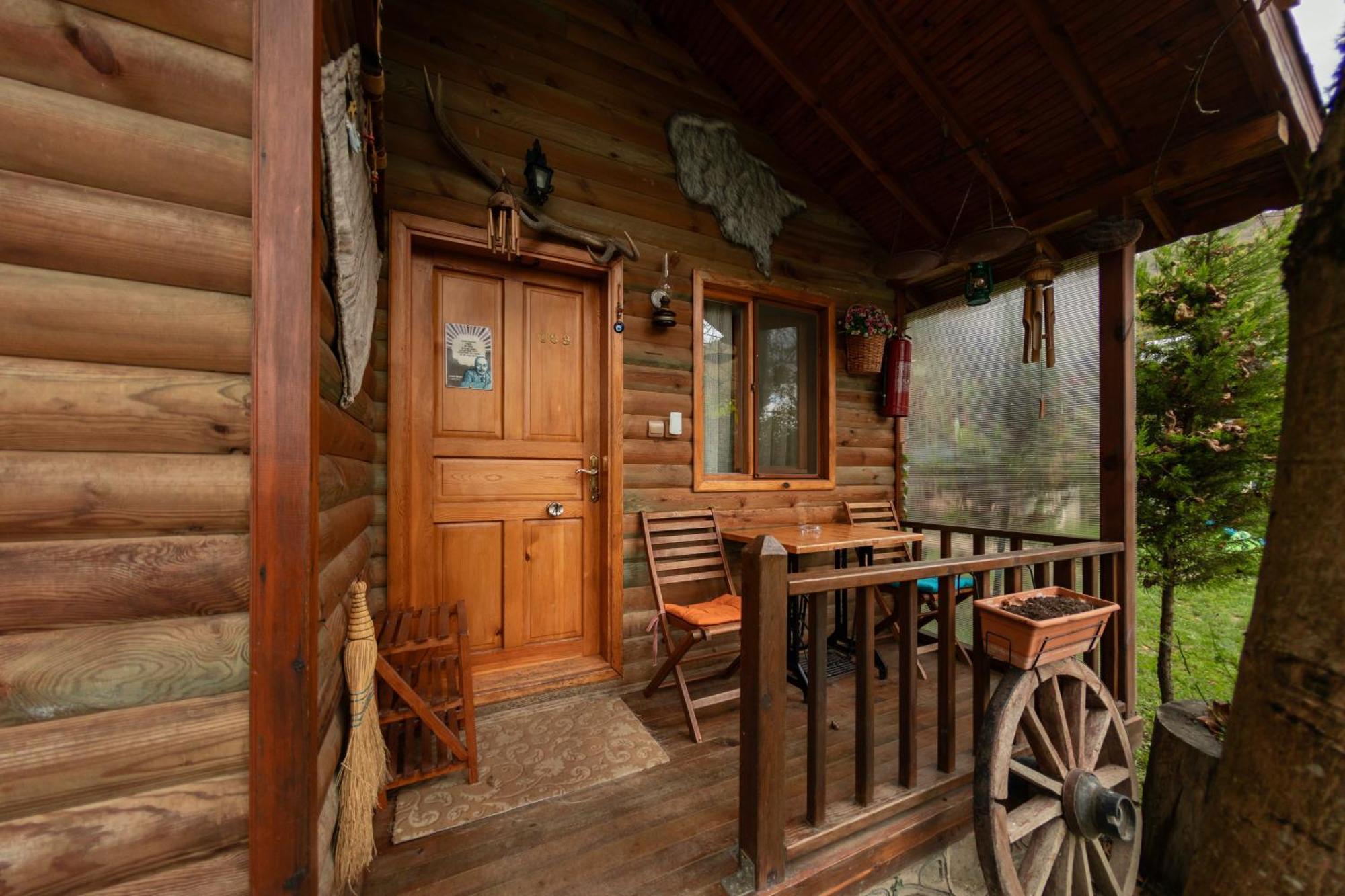 Abant Doga Koeskue Bed & Breakfast Болу Екстериор снимка