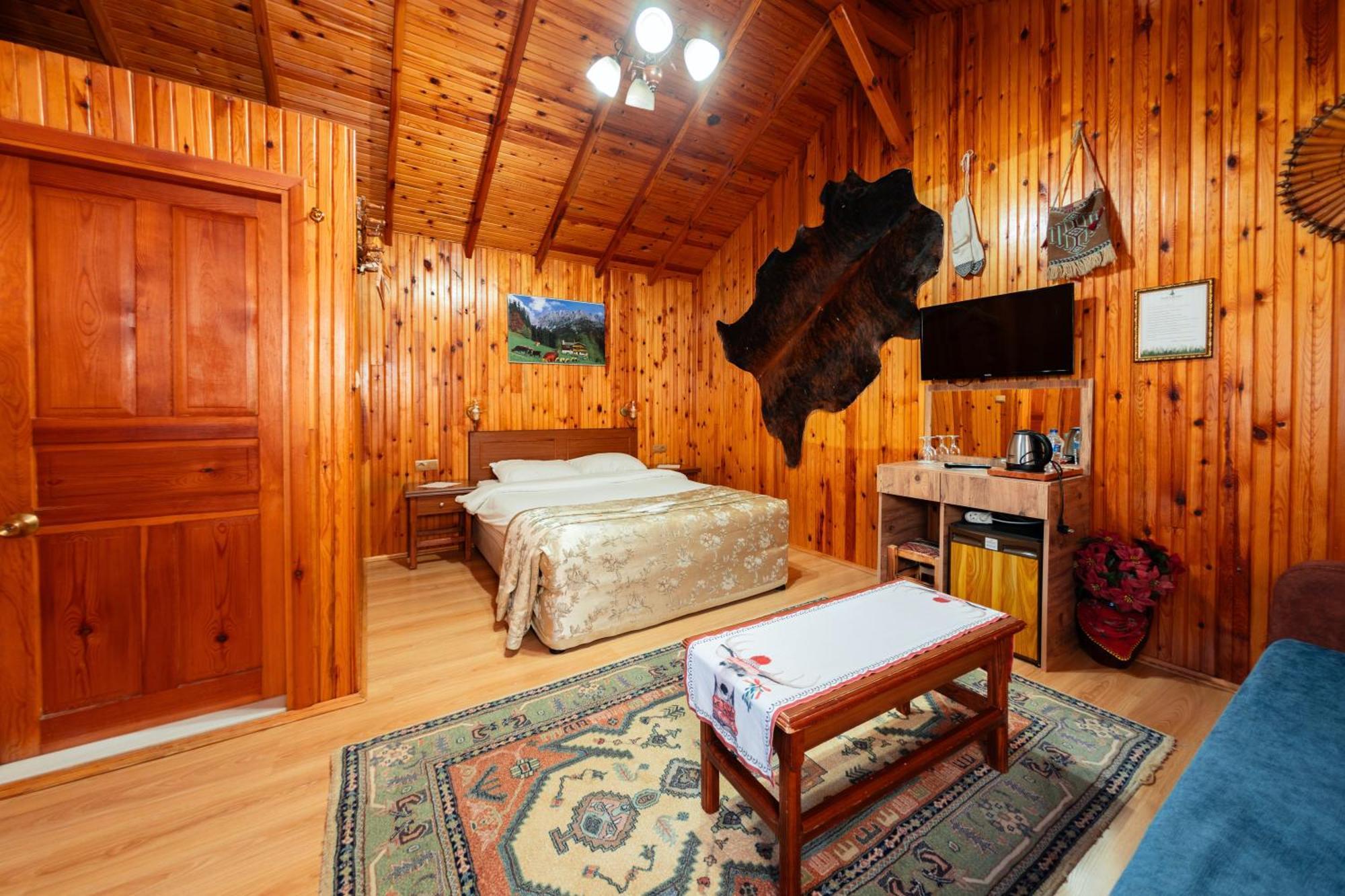 Abant Doga Koeskue Bed & Breakfast Болу Екстериор снимка