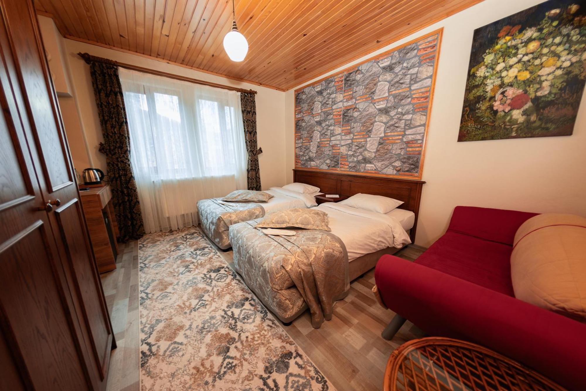 Abant Doga Koeskue Bed & Breakfast Болу Екстериор снимка
