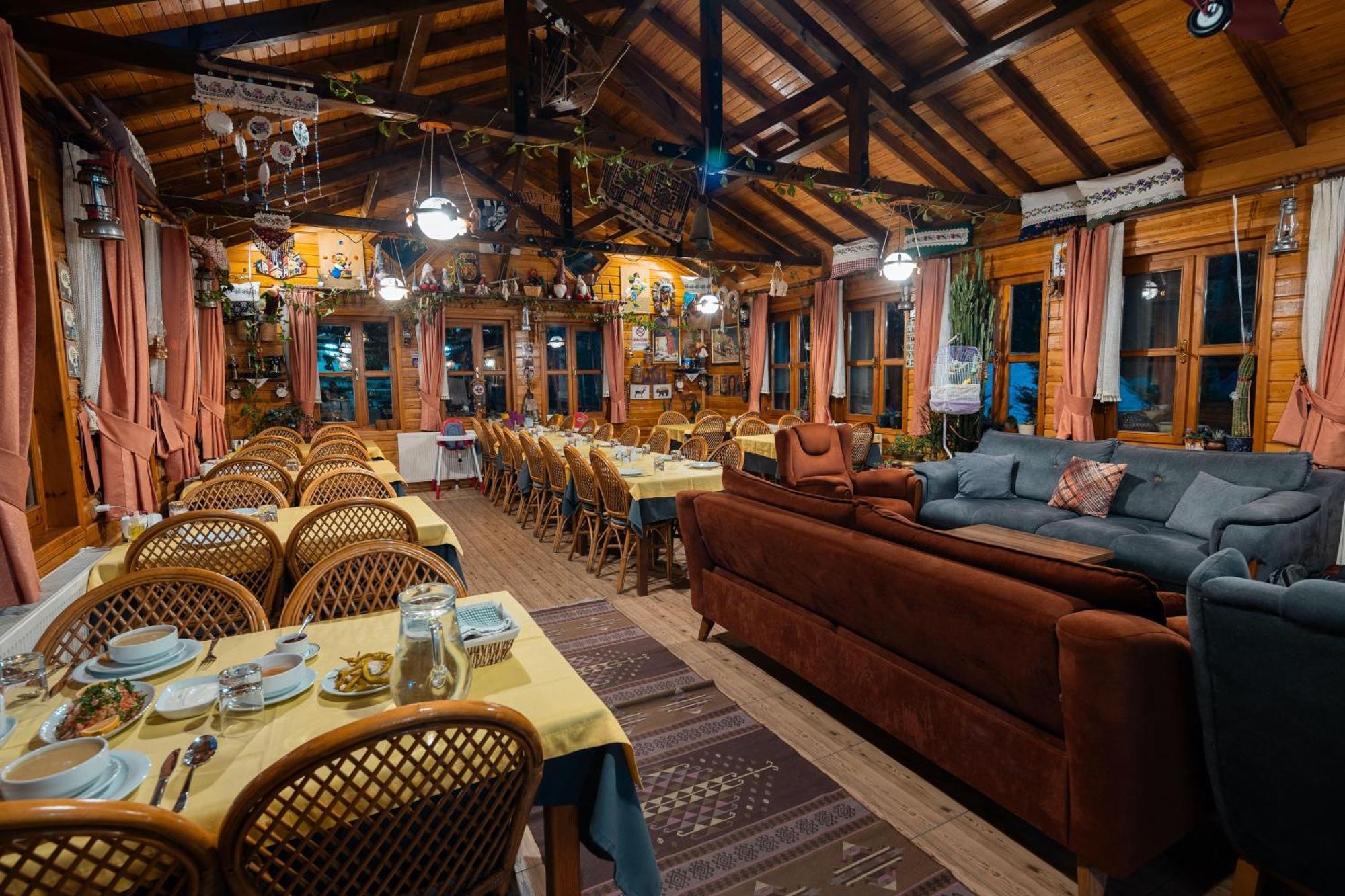 Abant Doga Koeskue Bed & Breakfast Болу Екстериор снимка